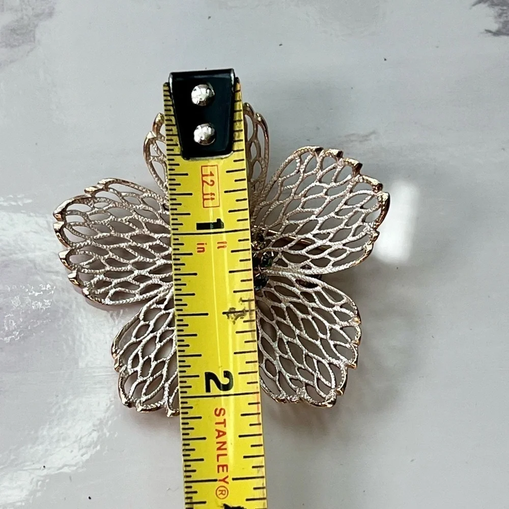 Vintage this brooch